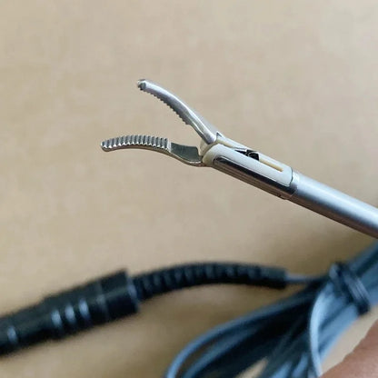 Reusable Bipolar Coagulation Forceps – Laparoscopic Electrosurgical Hemostatic Forceps for Surgery